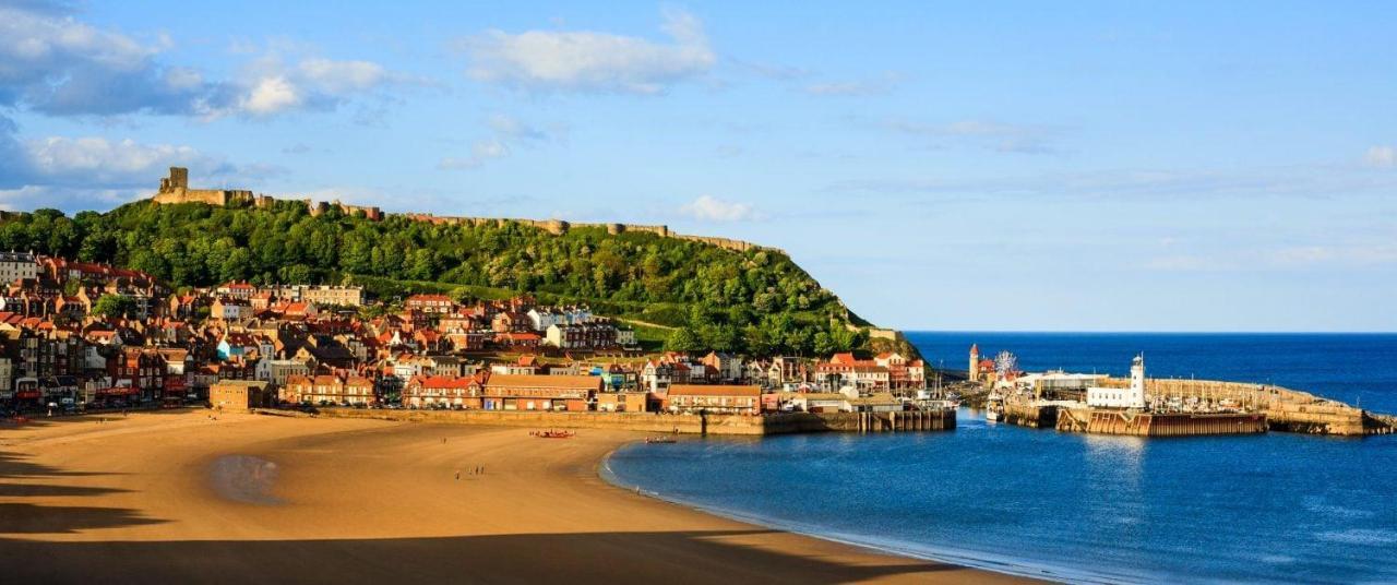 Dalis Den * Bridlington